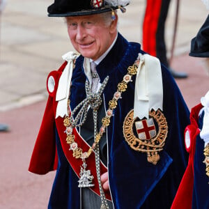Parmi les passagers, un proche du roi Charles III
Le roi Charles III d'Angleterre - La famille royale britannique assiste au service annuel de l'ordre de la jarretière à la chapelle St George du château de Windsor, Berkshire, Royaume Uni, le 19 juin 2023.