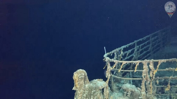 Les opérations de recherche se poursuivent pour tenter de retrouver les explorateurs
Le fondateur et PDG de la société Ocean Gate, Stockton Rush, présente son sous-marin "Titan".  © JLPPA/CBC/Bestimage
