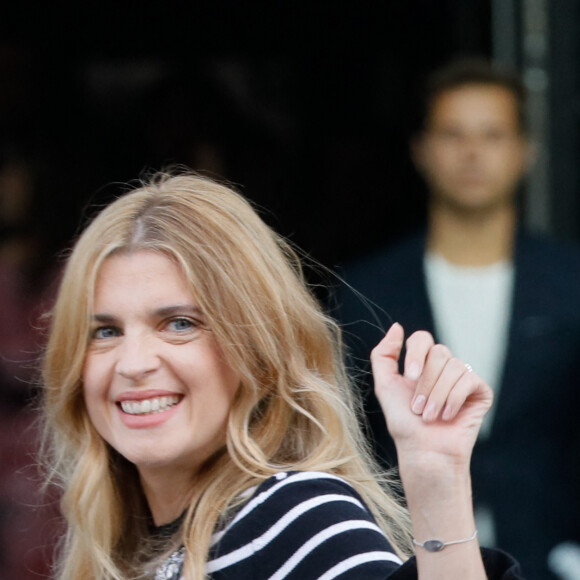 Cécile Cassel - Arrivées au Défilé Chanel Femme Prêt-à-porter Printemps/Eté 2023 lors de la Fashion Week de Paris (PFW), France, le 4 octobre 2022. © Clovis / Veeren / Bestimage 