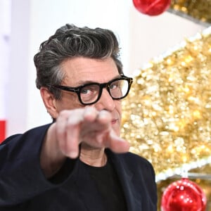 Exclusif - Marc Lavoine - Enregistrement de l'émission "Vivement dimanche" au studio Gabriel, présentée par M.Drucker, diffusée sur France 3 le 25 décembre 2022. © Guillaume Gaffiot / Bestimage 