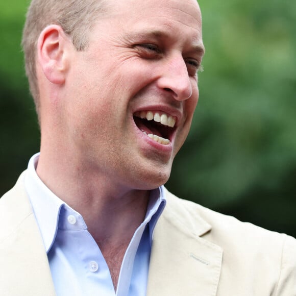 Et il s'est éclaté ! 
Le prince William, prince de Galles, lors d'une visite à l'association Reach Up Youth au centre Verdon Recreation à Sheffield, Royaume-Uni, le 27 juin 2023.