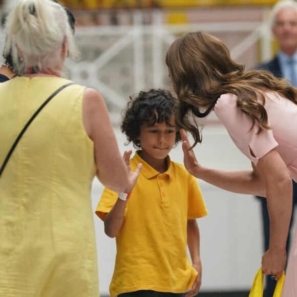 Mais à nouveau sans William : maintenant qu'elle est princesse, elle se débrouille seule !
Kate Middleton, princesse de Galles et marraine du V&A, en visite au Young V&A à Bethnal Green, dans l'est de Londres, avant sa réouverture public samedi. 28 juin 2023 à Londres.