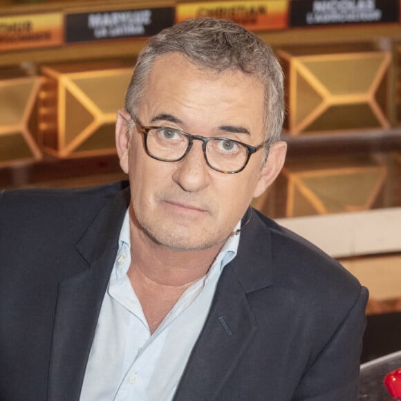 Il y a plusieurs années, Christophe Dechavanne déposait plainte contre M6.
Exclusif - Christophe Dechavanne - Enregistrement du jeu "À Prendre Ou À Laisser" (APOAL) présenté par Christophe Dechavanne et diffusé sur C8 à Paris. © Jack Tribeca/Bestimage