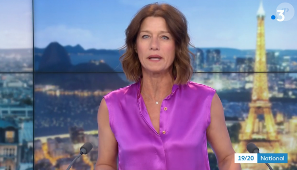 Carole Gaessler très émue au moment de faire ses adieux dans le "19/20 National" sur France 3, 29 juin 2023