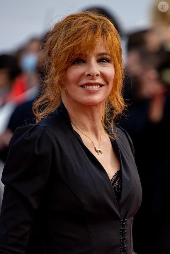 Des violences liées à la mort du jeune Nahel à Nanterre, mardi matin.
Mylène Farmer - Montée des marches du film " OSS 117 : Alerte rouge en Afrique Noire " lors du 74ème Festival International du Film de Cannes. Le 17 juillet 2021 © Borde-Jacovides-Moreau / Bestimage 