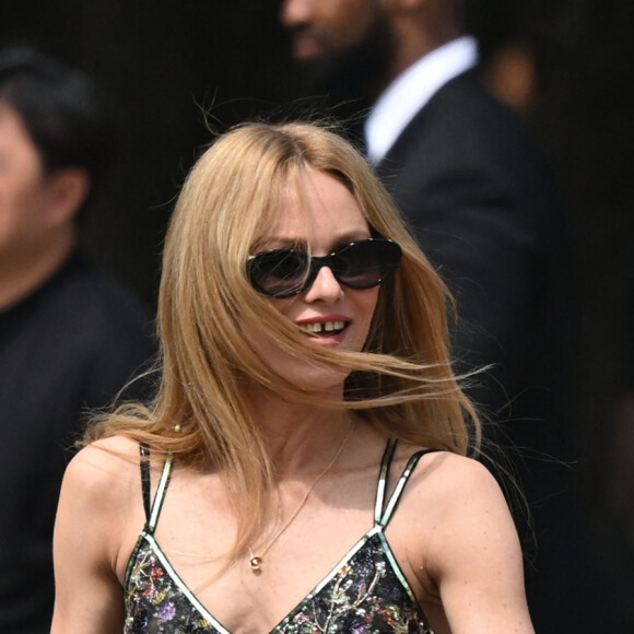 Vanessa Paradis - Arrivées au défilé de mode Chanel collection Haute Couture Automne/Hiver 2023/24 lors de la Fashion Week de Paris (PFW), à Paris, France, le 4 juillet 2023.