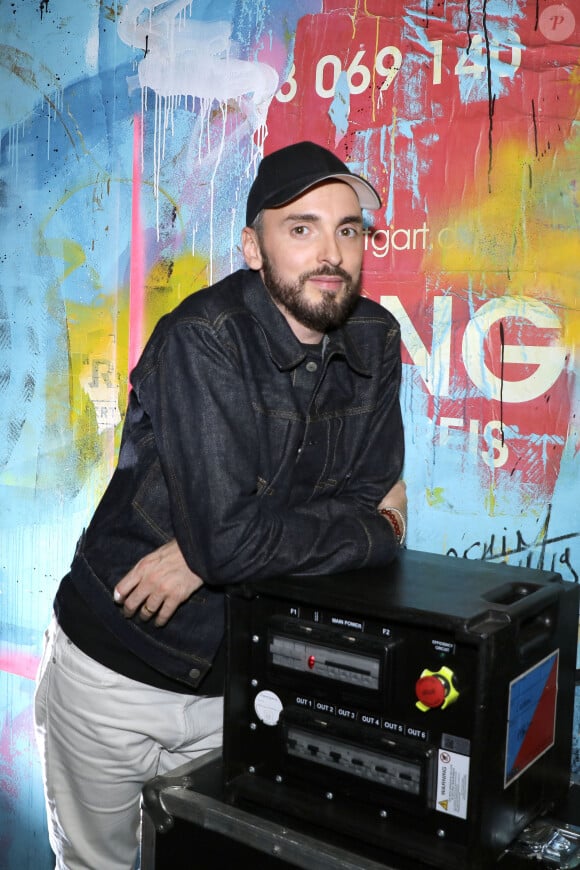 Exclusif - Christophe Willem - Backstage - Enregistrement de l'émission "Les 20 chansons préférées 2022", diffusée le 5 janvier 2023 sur M6 © Cédric Perrin / Bestimage