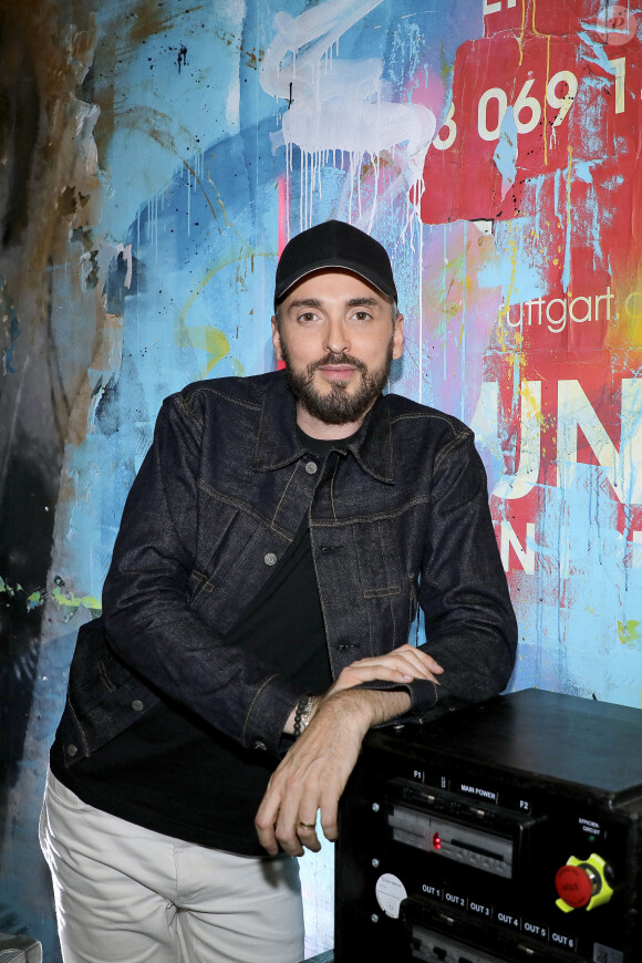 Exclusif - Christophe Willem - Backstage - Enregistrement de l'émission "Les 20 chansons préférées 2022", diffusée le 5 janvier 2023 sur M6 © Cédric Perrin / Bestimage