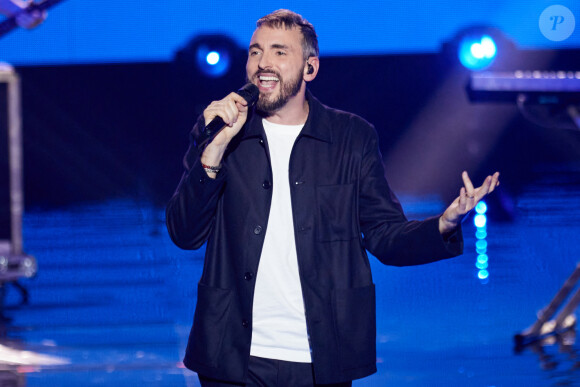 Exclusif - Christophe Willem - Enregistrement de l'émission "La fête de la Chanson française" à Paris, diffusée le 29 novembre sur France 2. Le 7 novembre 2022 © Cyril Moreau-Veeren / Bestimage