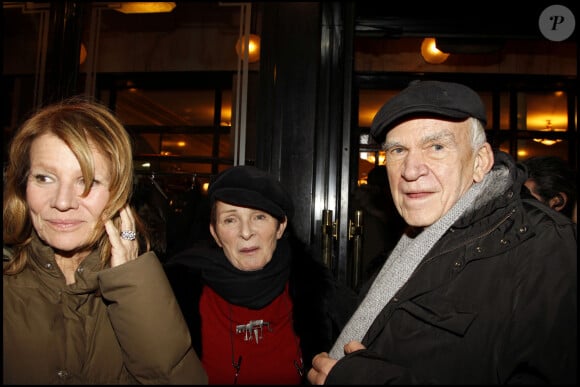Milan Kundera, Nicole Garcia - Soirée au Café de Flore à l'occasion du 20ème anniversaire de "La règle du Jeu" à Paris