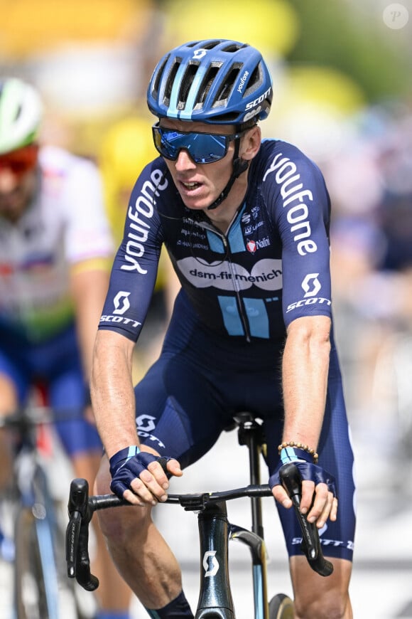 LIMOGES, FRANCE - JULY 08 : Bardet Romain (FRA) of Team DSM at the finish line during stage 8 of the 110th edition of the Tour de France 2023 cycling race, a stage of 201 kms with start in Libourne and finish in Limoges on July 08, 2023 in Limoges, France, 08/07/2023 ( Motordriver Kenny Verfaillie - 