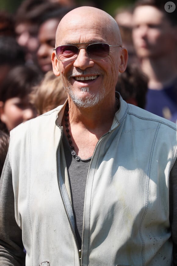 Florent Pagny - Cérémonie de remise des prix des Ambassadeurs ELA et lancement de la nouvelle campagne "Mets tes baskets et bats la maladie" à la Cité des Sciences et de l'Industrie à Paris. Le 7 juin 2023 © Christophe Clovis / Bestimage