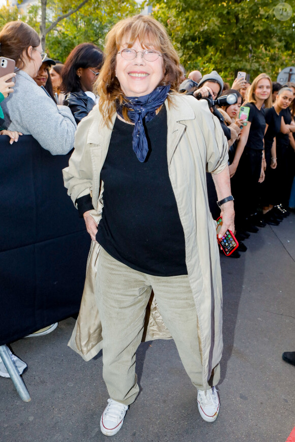 Jane Birkin - Arrivées au défilé Acne Studios Collection Femme Prêt-à-porter Printemps/Eté 2023 lors de la Fashion Week de Paris, France, le 28 septembre 2022. © Veeren-Clovis/Bestimage