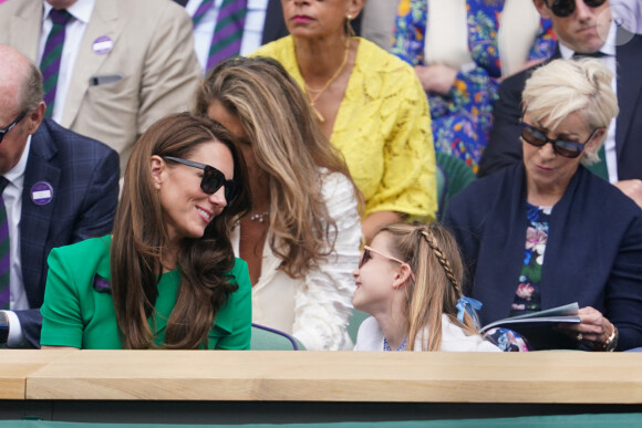 Le prince William, prince de Galles, et Catherine (Kate) Middleton, princesse de Galles, avec leurs enfants le prince George de Galles, et la princesse Charlotte de Galles, arrivent pour assister à la finale homme du tournoi de Wimbledon 2023 à Londres, le 16 juillet 2023.