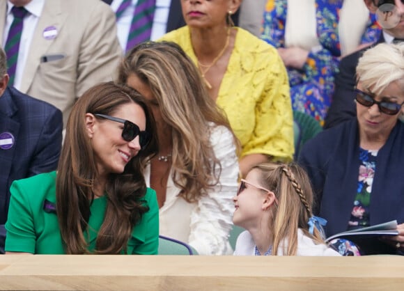 Le prince William, prince de Galles, et Catherine (Kate) Middleton, princesse de Galles, avec leurs enfants le prince George de Galles, et la princesse Charlotte de Galles, arrivent pour assister à la finale homme du tournoi de Wimbledon 2023 à Londres, le 16 juillet 2023.