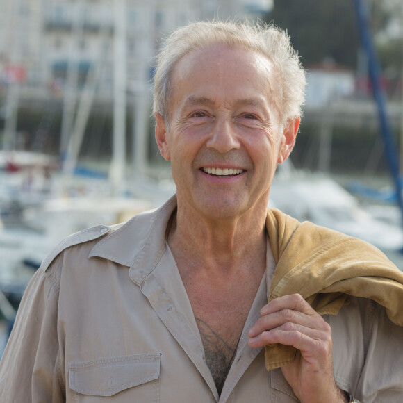 Un retour médiatique qui s'annonce marquant pour l'ancienne vedette de "L'Instit" de 80 ans
Photocall Gérard Klein pendant le 17ème festival de fiction TV de La Rochelle le 11 septembre 2015.
