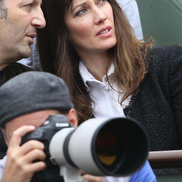 Arthur (Jacques Essebag) et sa compagne Mareva Galanter - People dans les tribunes de la finale homme des internationaux de France de Roland Garros à Paris le 5 juin 2016. © Moreau-Jacovides / Bestimage 