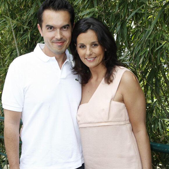 Maxime Chattam et Faustine Bollaert - People au 4ème jour des internationaux de France de Roland Garros le 30 mai 2012.
