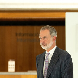 Le roi Felipe VI, la reine Letizia et le président Pedro Sanchez assistent à l'inauguration des Collections de la Galerie Royale, au Palais Royal, Madrid. 25 juillet 2023.