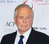 Lee Majors était la tête d'affiche de la série culte intitulée "L'homme qui valait trois milliards"
Lee Majors - People à la soirée des 10 ans de la fondation "Open Hearts" à Los Angeles.