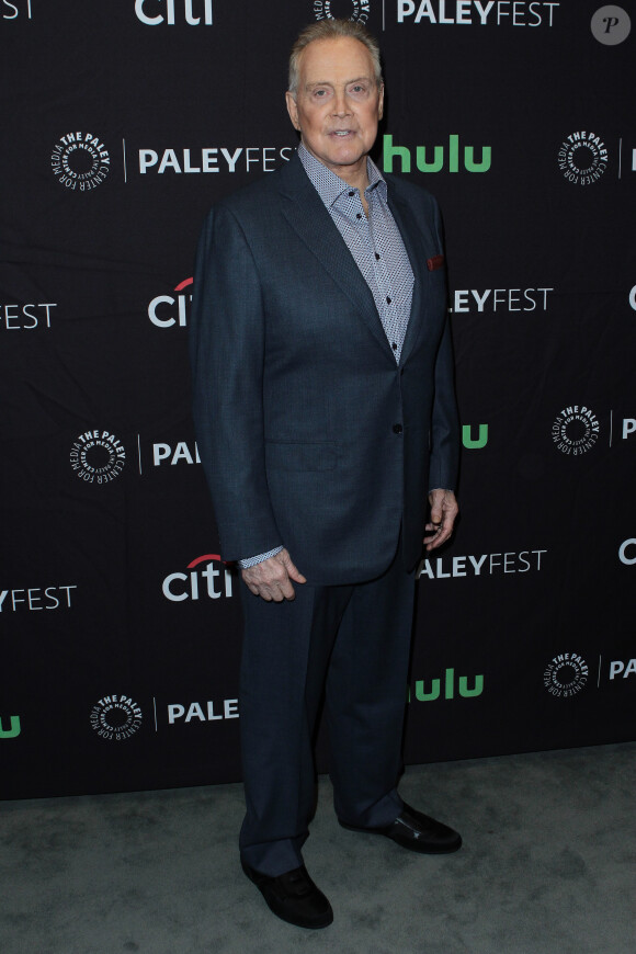 Les parents de Lee Majors sont décédés à quelques mois d'intervalle lorsqu'il était encore un bébé
Lee Majors à la première de la série 'Ash vs. Evil Dead' lors du PaleyFest 2016 Fall TV Preview à Beverly Hills, le 14 septembre 2016 © Tony Lowe/Globe Photos via Zuma/Bestimage