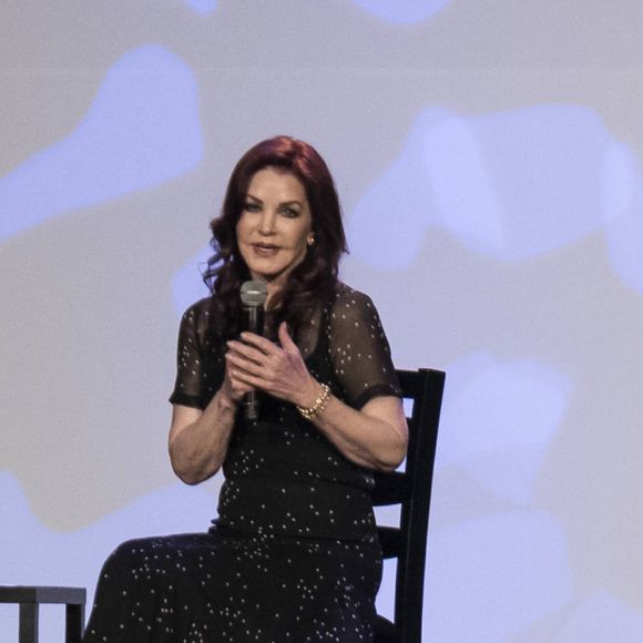 La résidence de la fille d'Elvis Presley coûte près de 4,7 millions de dollars
Tom Brown et Lisa-Marie Presley au 40ème anniversaire de la mort Elvis Presley à Memphis, Tennessee, États-Unis, le 16 août 2017.