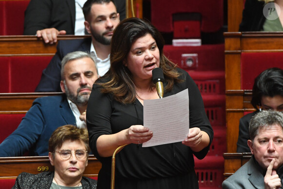 Il s'agit de Raquel Garrido, qui a officié dans "Balance ton post !" de 2019 à 2021.
Raquel Garrido - Séance de questions au gouvernement à l'Assemblée Nationale à Paris le 11 avril 2023. © Lionel Urman / Panoramic / Bestimage