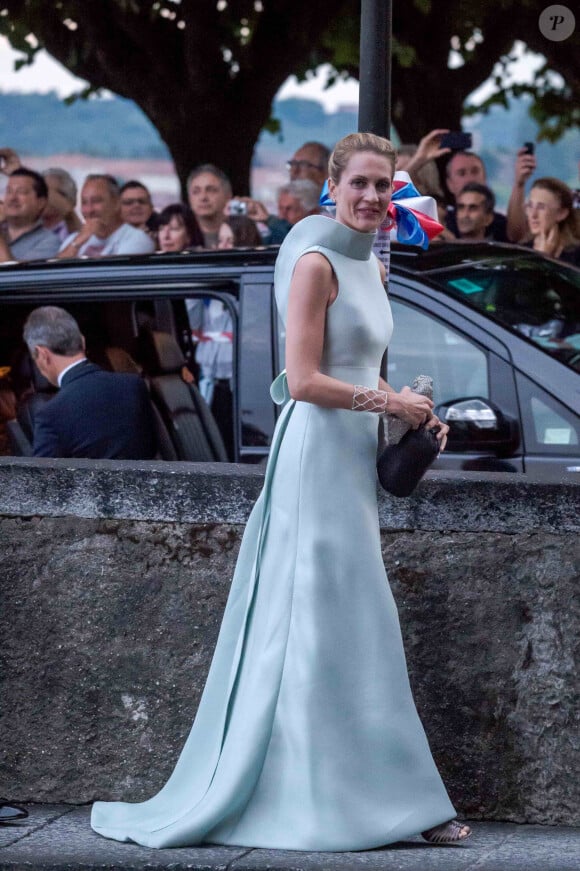 Isabella Borromeo - Arrivées pour la soirée de mariage de Pierre Casiraghi et Beatrice Borromeo au château Rocca Angera (château appartenant à la famille Borromeo) à Angera sur les Iles Borromées, sur le Lac Majeur, le 1er août 2015.