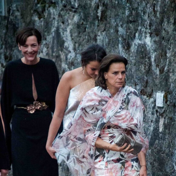 La princesse Stéphanie de Monaco et sa fille Pauline Ducruet - Arrivées pour la soirée de mariage de Pierre Casiraghi et Beatrice Borromeo au château Rocca Angera (château appartenant à la famille Borromeo) à Angera sur les Iles Borromées, sur le Lac Majeur, le 1er août 2015.