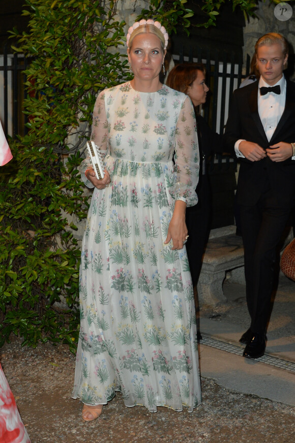 La princesse Mette-Marit de Norvège - Arrivées pour la soirée de mariage de Pierre Casiraghi et Beatrice Borromeo au château Rocca Angera (château appartenant à la famille Borromeo) à Angera sur les Iles Borromées, sur le Lac Majeur, le 1er août 2015.