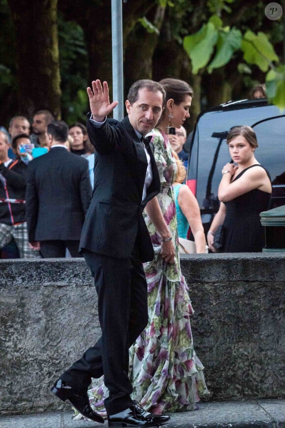 Charlotte Casiraghi et son compagnon Gad Elmaleh - Arrivées pour la soirée de mariage de Pierre Casiraghi et Beatrice Borromeo au château Rocca Angera (château appartenant à la famille Borromeo) à Angera sur les Iles Borromées, sur le Lac Majeur, le 1er août 2015.