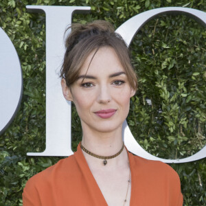 Louise Bourgoin lors du photocall du vernissage de l'exposition ''Christian Dior, couturier du rêve'' pour les 70 ans de la maison Christian Dior au Musée des Arts Décoratifs à Paris, le 3 juillet 2017. © Olivier Borde/Bestimage