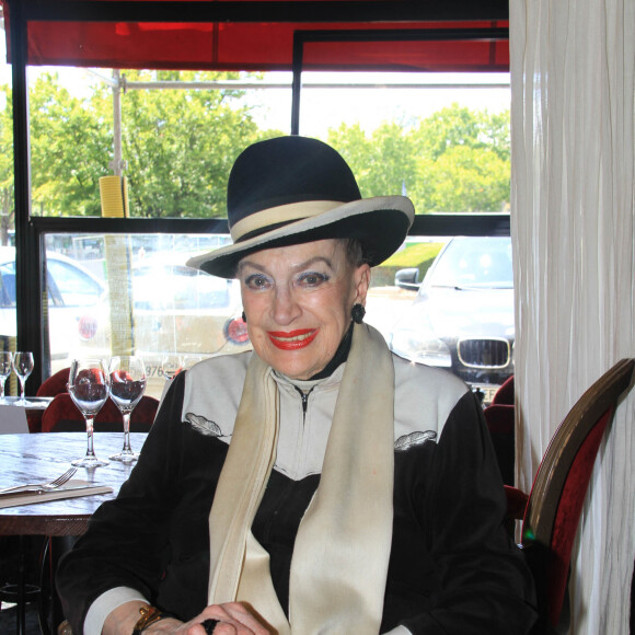 Exclusif - Geneviève de Fontenay - Déjeuner à la brasserie Les Fontaines à Paris. Le 9 juillet 2020 © Baldini / Bestimage