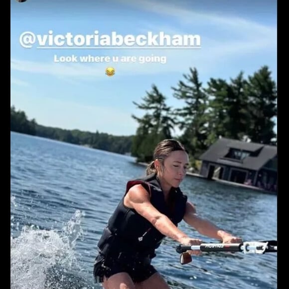 Ce qui a apparemment bien fait rire son mari
Victoria Beckham sur Instagram