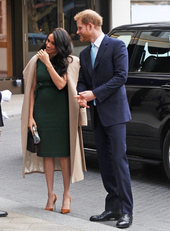 Un nouveau pied de nez pour l'époux de Meghan Markle
Le prince Harry, duc de Sussex, et Meghan Markle, duchesse de Sussex, arrivent à la cérémonie "Wellchild Awards" au Royal Lancaster Hotel à Londres, le 15 octobre 2019. 