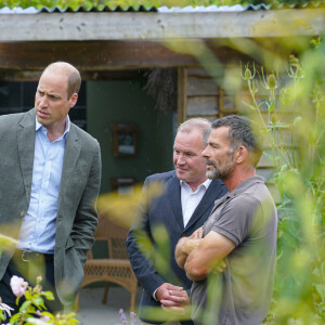 Le prince William, prince de Galles, inaugure le restaurant "The Orangery" à la pépinière du duché de Cornouailles, près de Lostwithiel, en Cornouailles, Royaume Uni, le 100 juillet 2023, qui a été construit dans le cadre d'une extension de neuf mois projet de création d'espaces visiteurs durables. 