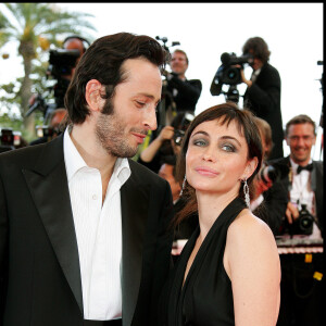 Michael Cohen et Emmanuelle Béart - Montée des marches du film "Synecdoche New York" lors du 61e Festival de Cannes. 2008.