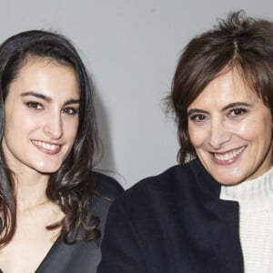 Inès de la Fressange et sa fille Nine Marie d'Urso - People au défilé de mode Haute-Couture printemps-été 2020 "Schiaparelli" à Paris. Le 20 janvier 2020 © Olivier Borde / Bestimage 