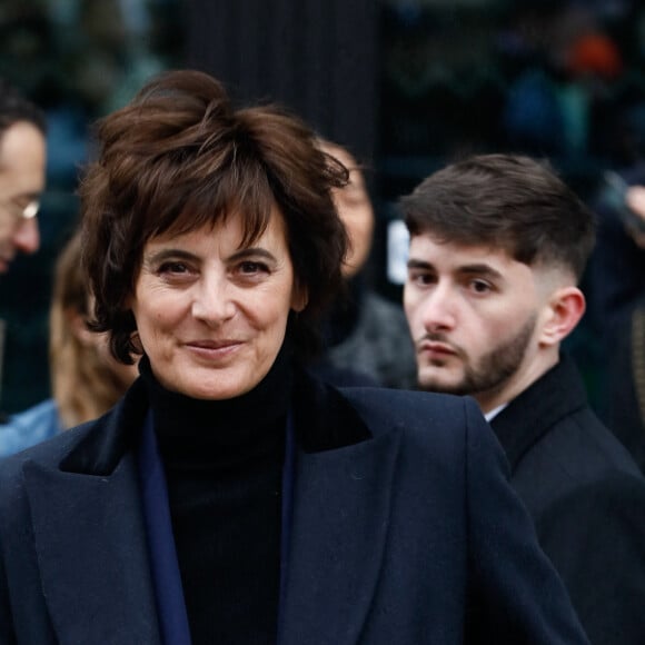 Inès de la Fressange - Arrivées au défilé de mode prêt-à-porter automne-hiver 2023/2024 "Chanel" lors de la fashion week de Paris. Le 7 mars 2023 © Christophe Clovis-Veeren / Bestimage 