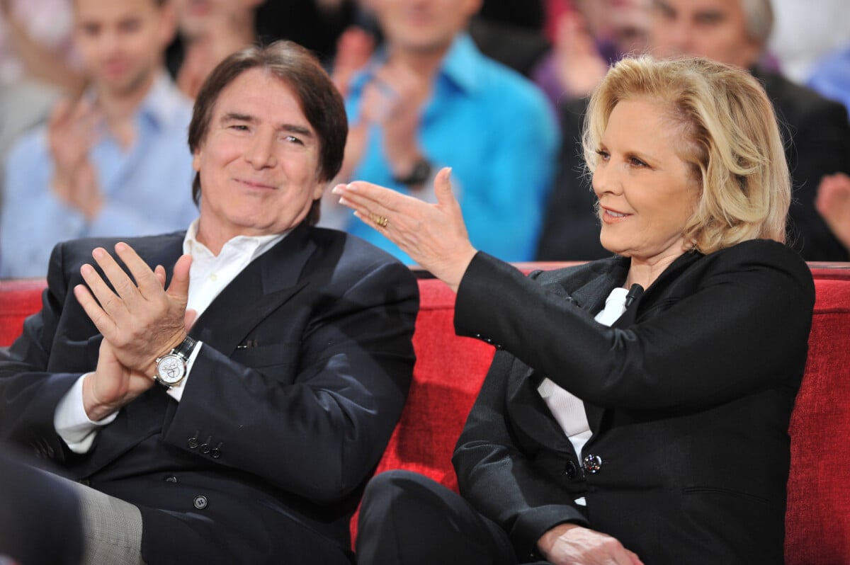 Photo Sylvie Vartan Et Son Mari Tony Scotti Enregistrement De L Mission Vivement Dimanche