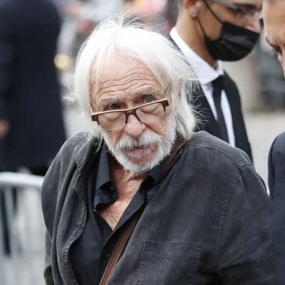 Pierre Richard - Obsèques de Jean-Paul Belmondo en en l'église Saint-Germain-des-Prés, à Paris © Cyril Moreau / Bestimage 