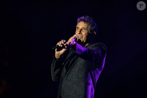 Julien Clerc est en concert à la Citadelle à Saint-Tropez le 15 août 2022. © Camille Dodet / Nice Matin / Bestimage  