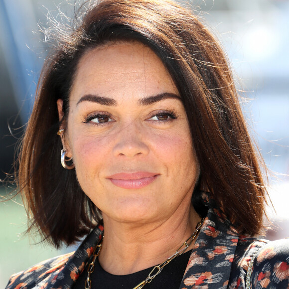 Au début du mois d'août, Lola Dewaere officialisait sa relation avec l'homme qui partage sa vie.
Lola Dewaere au photocall de la série "Le souffle du dragon" lors de la 24ème édition du Festival de la Fiction TV de La Rochelle, France. © Patrick bernard/Bestimage