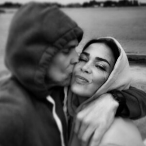 Il s'agit d'un acteur déjà vu dans des feuilletons très populaires qui a fait craquer d'autres personnalités connues avant la belle Lola.
Lola Dewaere avec son nouvel amoureux sur Instagram.