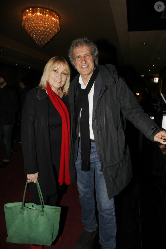 Exclusif - Gerard Leclerc et son épouse Julie - Backstage du concert de A.Chamfort "Dandy Symphonique" au Grand Rex à Paris. Le 23 mars 2022 © Denis Guignebourg / Bestimage