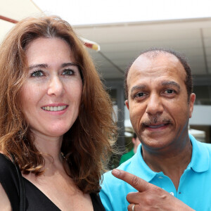 Pascal Legitimus et sa femme Adriana Santini au village lors des internationaux de tennis de Roland Garros, jour , à Paris le 28 mai 2018. © Cyril Moreau / Dominique Jacovides / Bestimage 