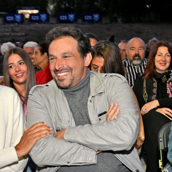 A noter que l'acteur Bruno Salomone et l'actrice Stéphanie Pareja étaient aussi présents.
Nagui, Bruno Salomone et Stéphanie Pareja durant la soirée de clôture de la 1ere édition du festival Les Théâtrales d'Eze en plein air à l'oppidum du Col d'Eze avec la pièce "Brexit sentimental", le 8 août 2023. © Bruno Bebert / Bestimage 