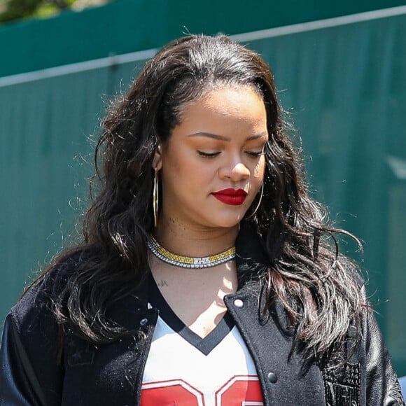 Rihanna vient d'accoucher de son deuxième enfant
Exclusif - Rihanna (enceinte) est allée déjeuner avec son compagnon Asap rocky au restaurant Wally à Los Angeles.