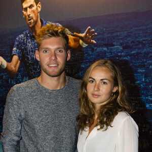 Kevin Mayer (record du monde du décathlon) et sa compagne Delphine Jariel - Finale du tournoi de tennis "Rolex Paris Masters" entre Novak Djokovic et Karen Khachanov à l'AccorHotels Arena à Paris, le dimanche 4 novembre 2018. Karen Khachanov a remporté la victoire face à Novak Djokovic (7-5, 6-4) et s’est offert son premier Masters 1000. © Veeren-Perusseau/Bestimage