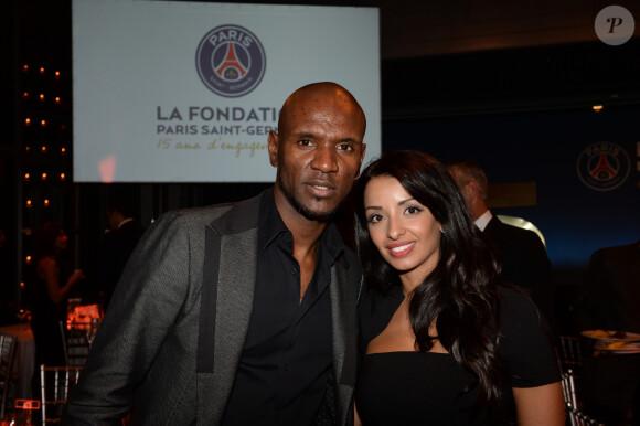 Depuis, Hayet Abidal n'hésite pas à s'en prendre à l'ancien footballeur
 
Exclusif - Eric Abidal et sa femme Hayet - Soirée de gala de la Fondation Paris Saint-Germain qui fête ses 15 ans au Pavillon Gabriel à Paris le 27 janvier 2015. La vente aux enchères organisée par le club parisien a permis de récolter plus de 250 000 euros au profit de la Fondation PSG qui vient aide aux jeunes en difficultés sociales ou médicales. Un maillot porté par Ibrahimovic s'est envolé à 20000 €.